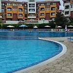 Апартамент Sorrento In Marina Cape *