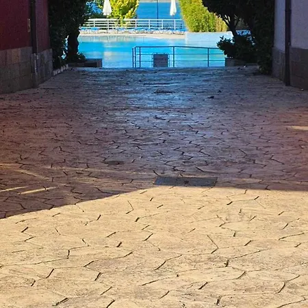 Апартамент Sorrento Paradise In Marina Cape