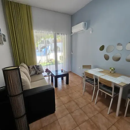 Sorrento In Marina Cape