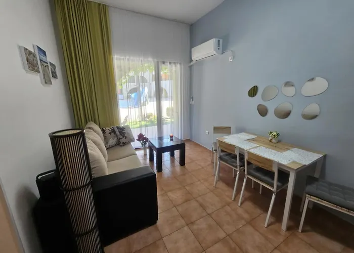 Sorrento In Marina Cape