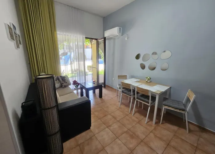 Апартамент Sorrento In Marina Cape Ахелой